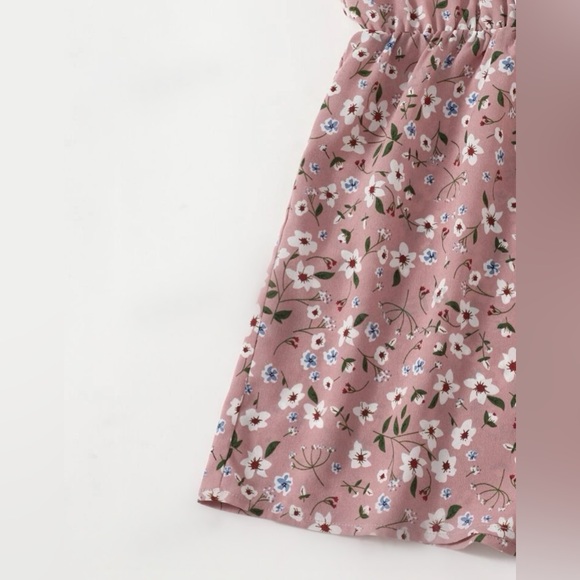 Ditsy Floral Cami Romper in XS - Picture 6 of 8